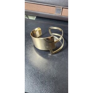 Gold Tone Modernist Geometric Open Frame Cuff Bracelet‎ Statement Jewelry